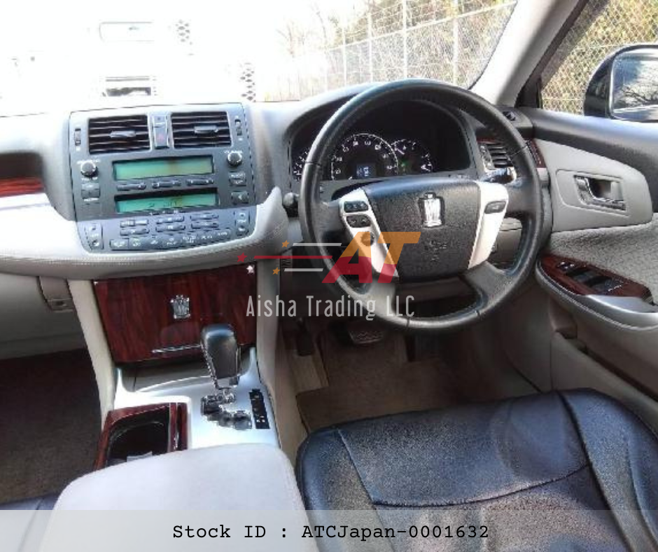 2012 Toyota Crown